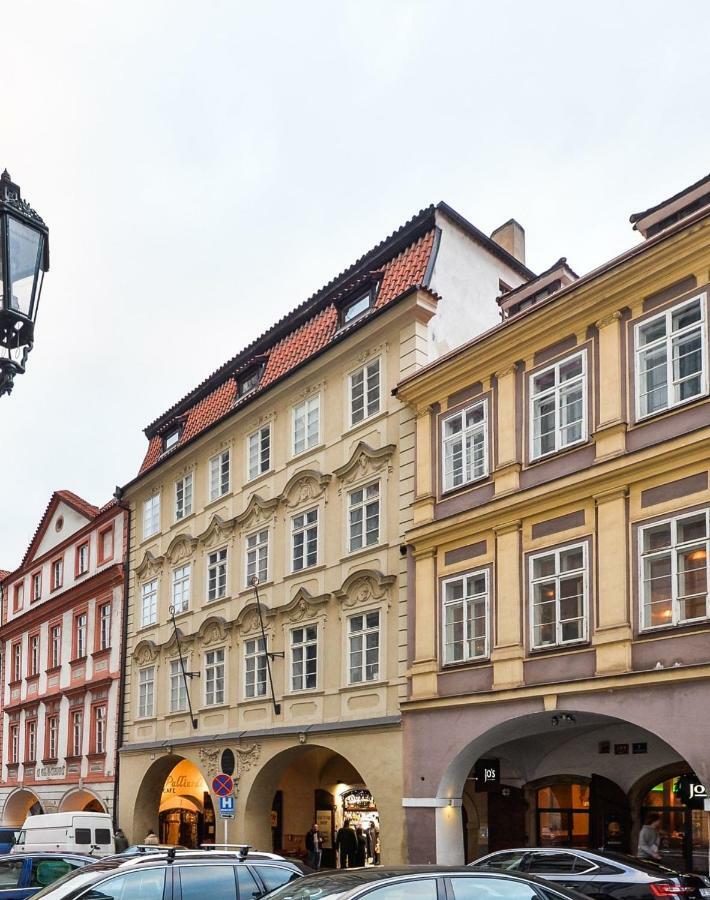 Romantic Apartment Prague Near Charles Bridge Exterior photo